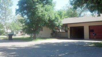 featured image of 1326 Galway Dr