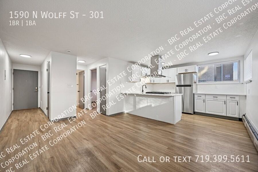 The Sloan - Photo 3 of 31