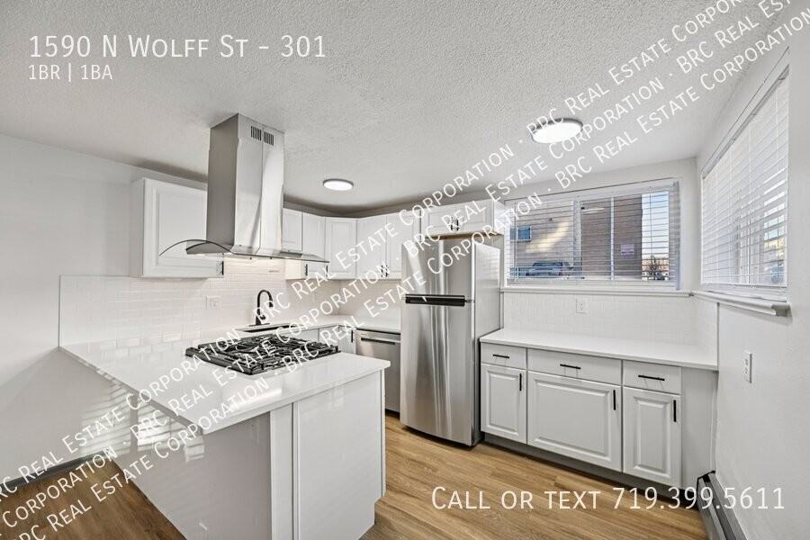 The Sloan - Photo 7 of 31