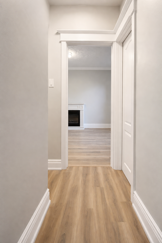 624 Main Street East #5 - Photo 5 of 10