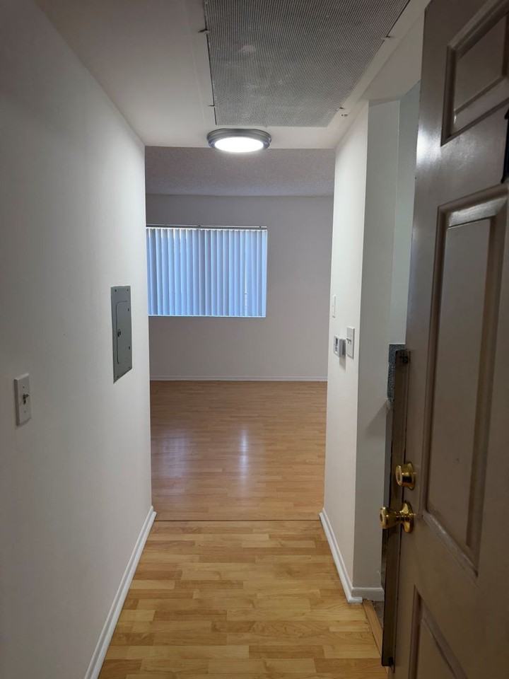 m521 - Photo 6 of 14