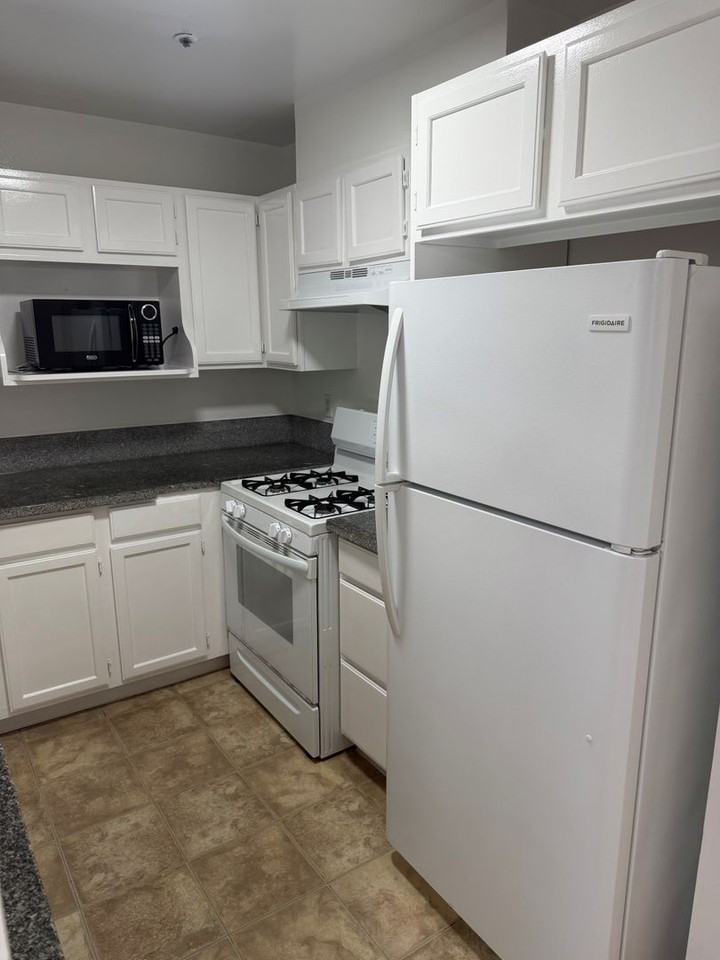 m521 - Photo 4 of 14