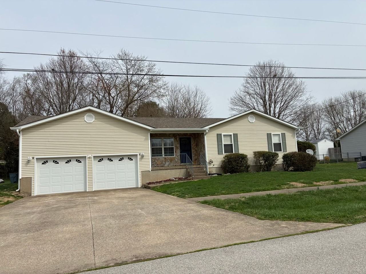 208 Airport Rd - Photo 6 of 50