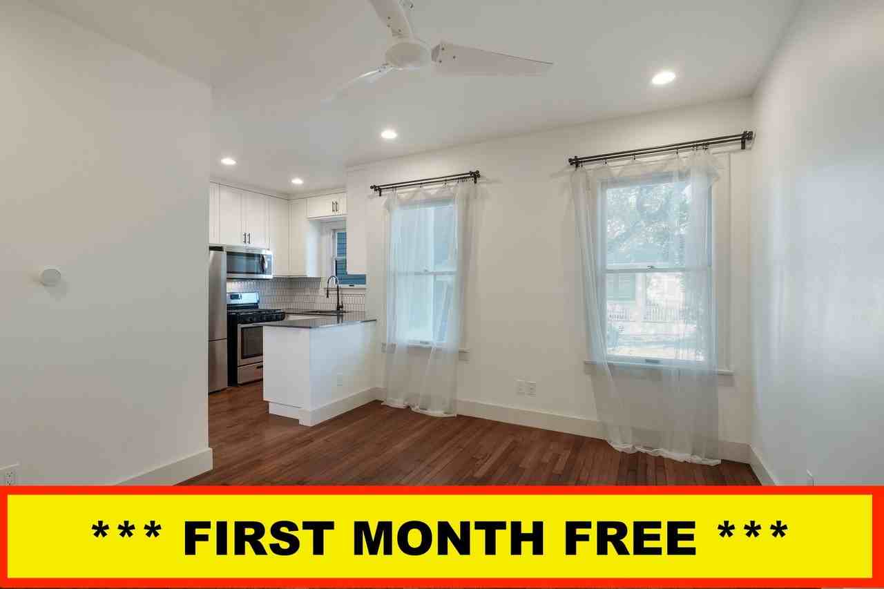 Historic Monte Vista Meets Modern Convenience - Photo 4 of 26