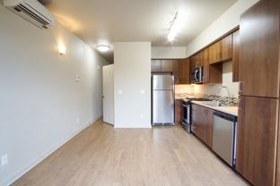 2250 Ne Glisan St #209 - Photo 1 of 1