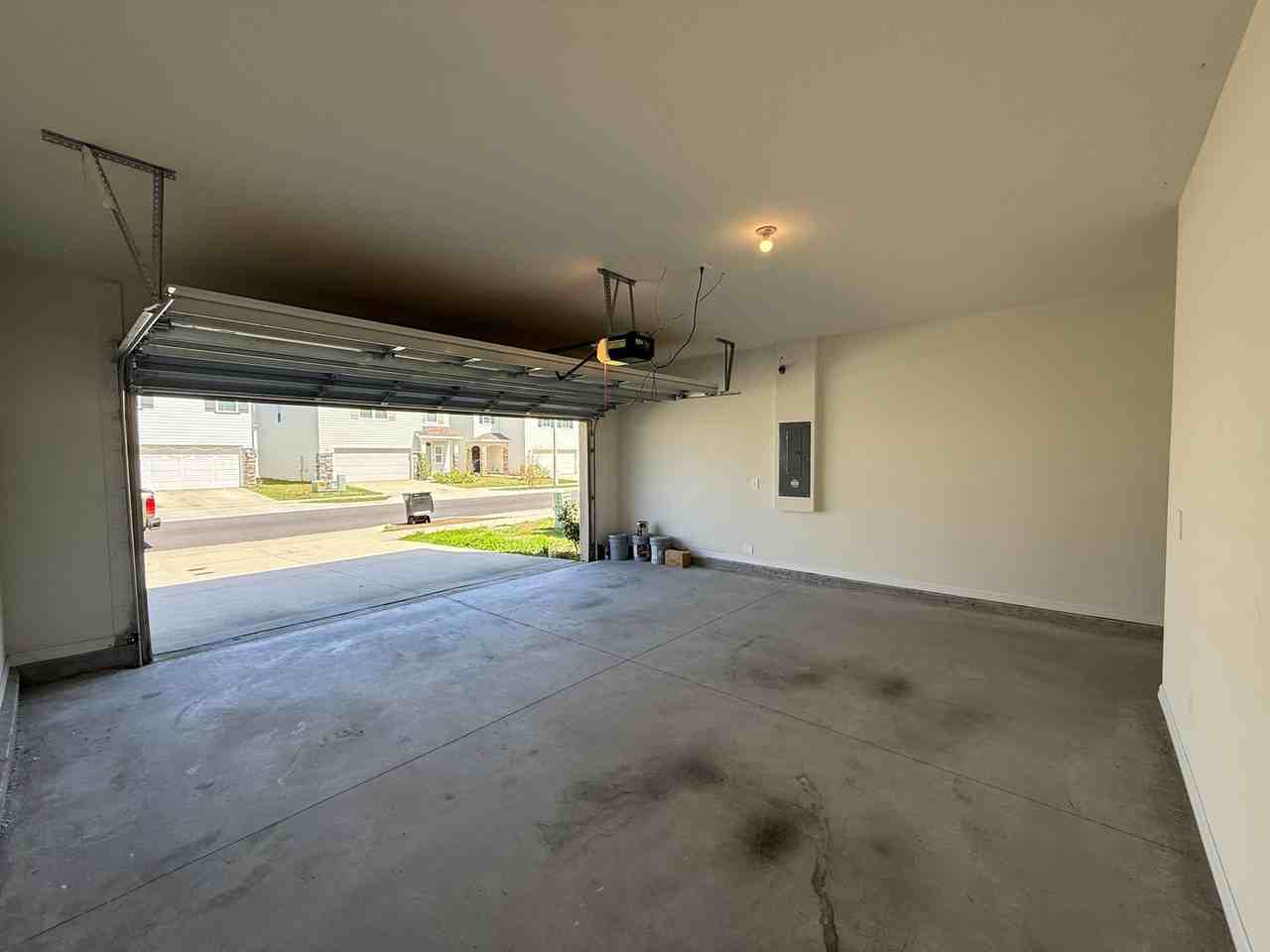 5149 Sw 48th Ln - Photo 4 of 32