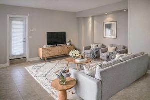 featured image of 9193A Bathurst St #BS