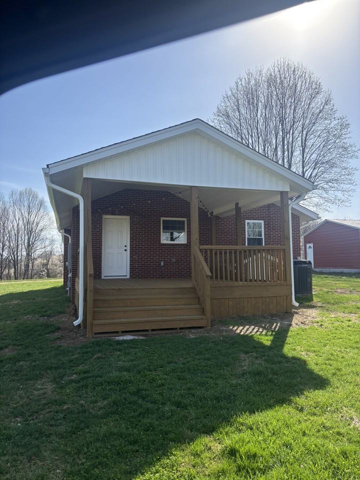 2480 Pipers Gap Rd #NA - Photo 3 of 17