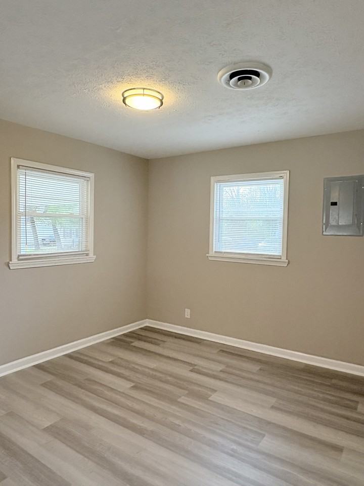 144 Plain Ave #NA - Photo 7 of 17