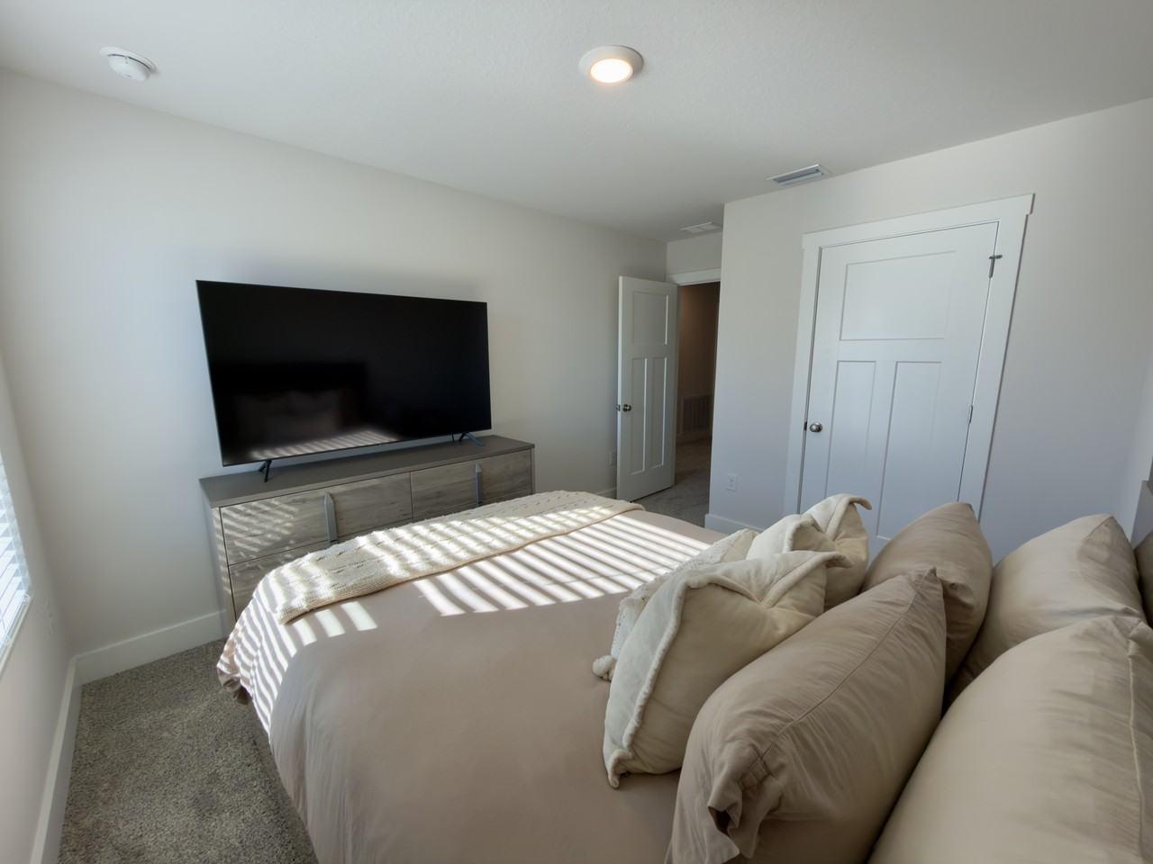 4911 Valor Ct #NA - Photo 4 of 20