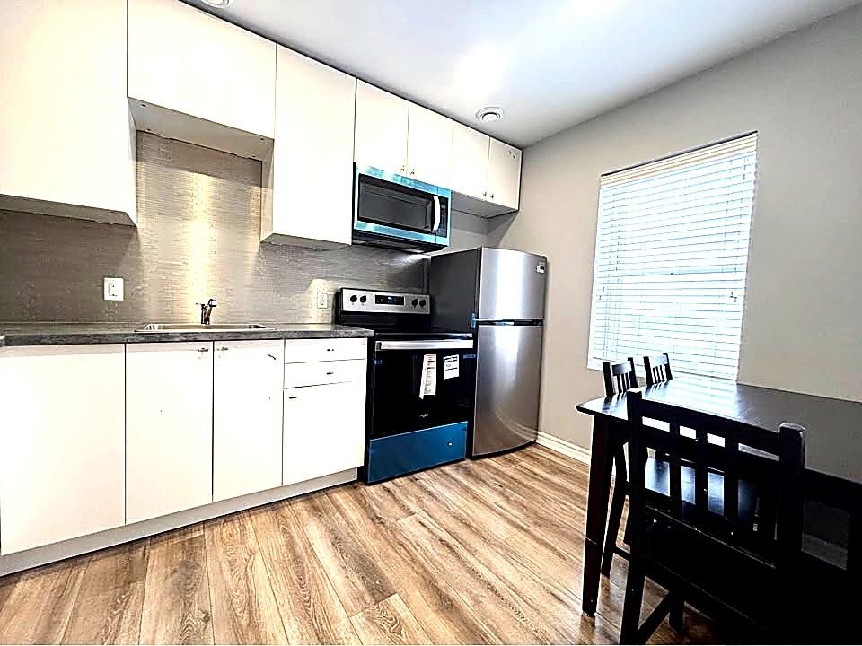 3 Britannia Avenue #1 - Photo 2 of 8