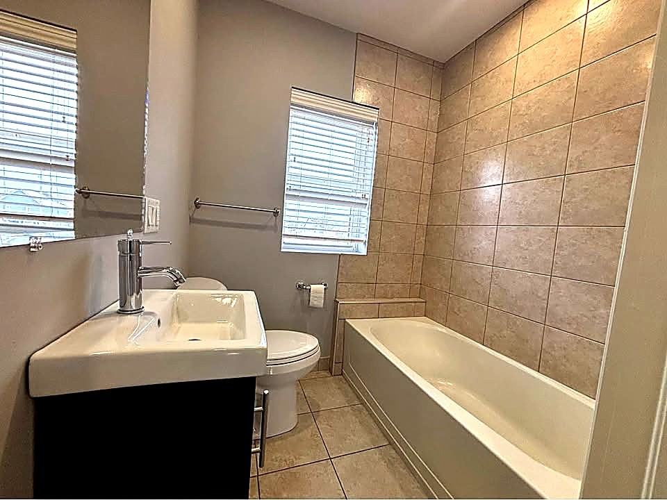 3 Britannia Avenue #1 - Photo 7 of 8