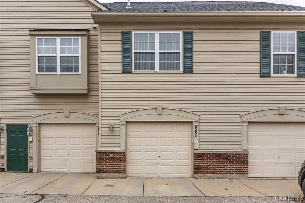 665 Abbington Ct #NA - Photo 2 of 26