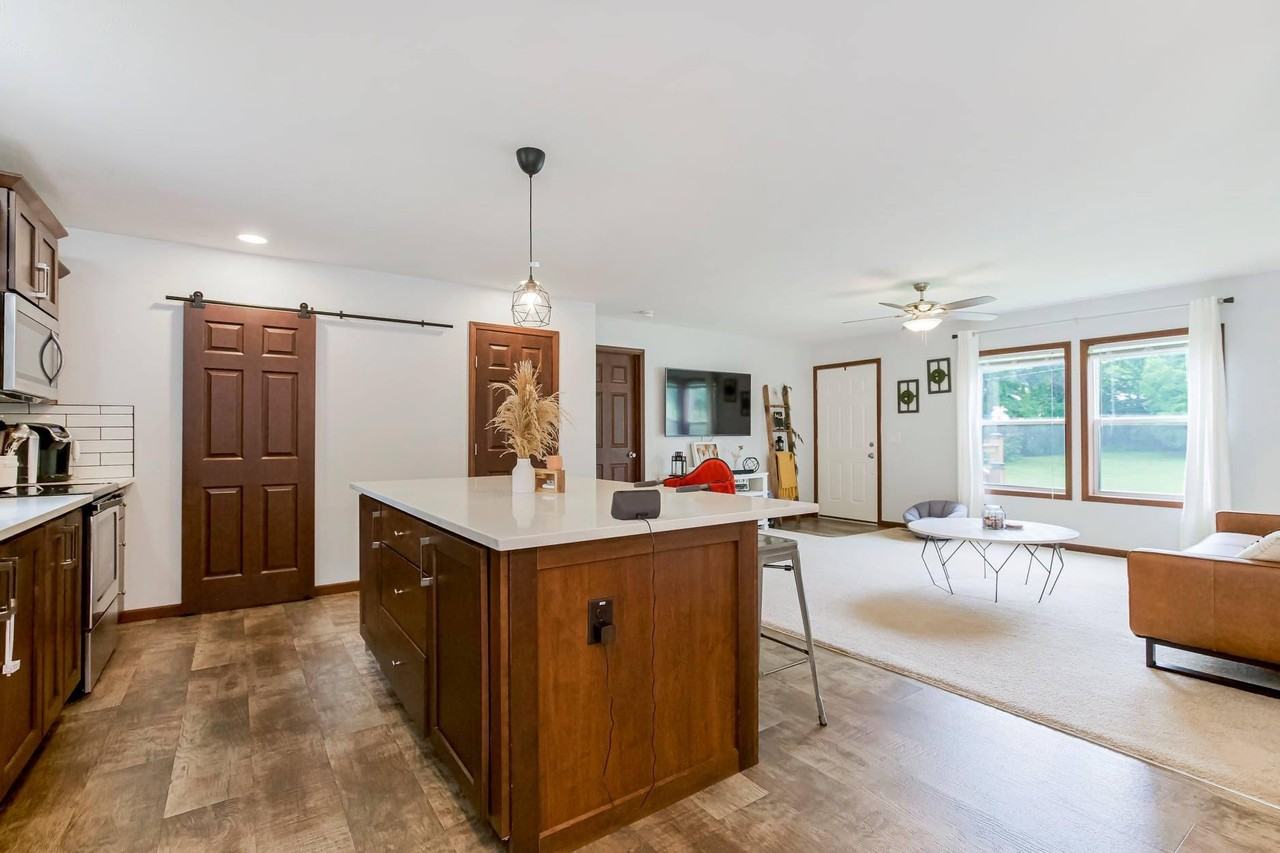 2030 Agnes Ave #NA - Photo 4 of 11