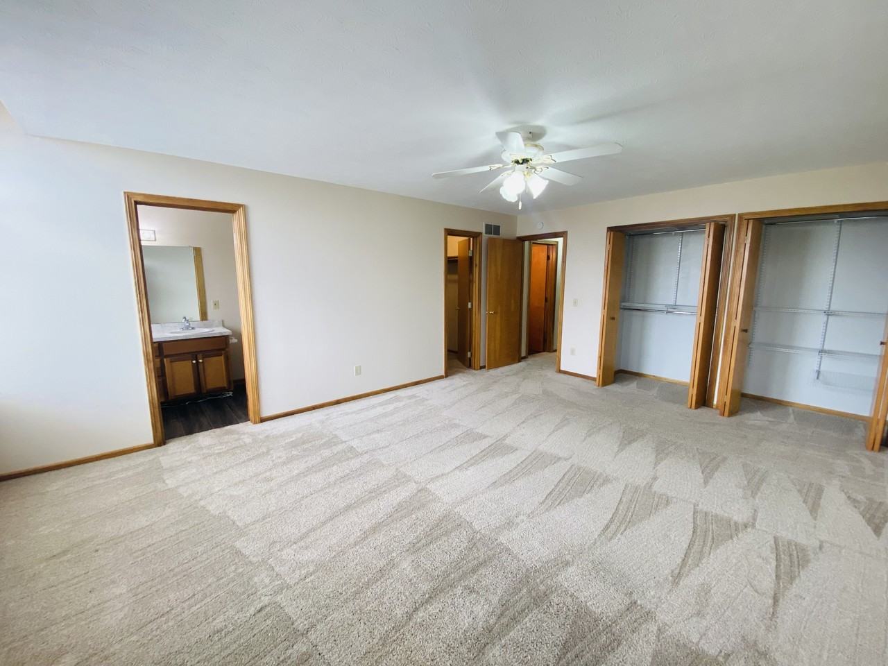 7491 Shisler St Ne #7491 - Photo 7 of 20