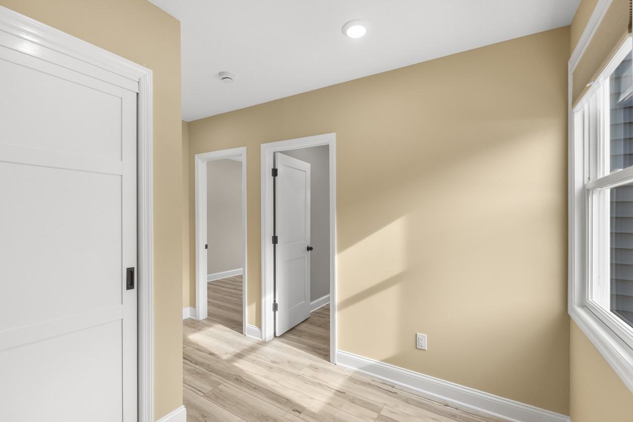 66 Stanley Rd #1 - Photo 6 of 20