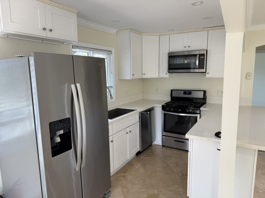 403 Avenida Santa Barbara #C - Photo 3 of 12