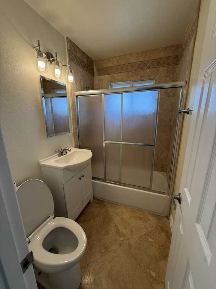 403 Avenida Santa Barbara #C - Photo 6 of 12