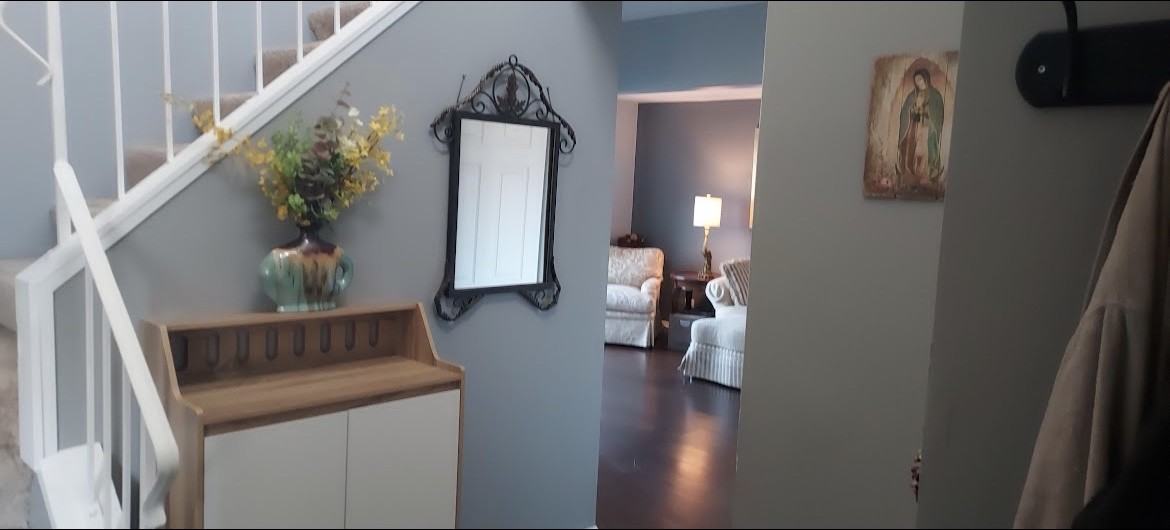 3115 Winchester Ct E #NA - Photo 3 of 15