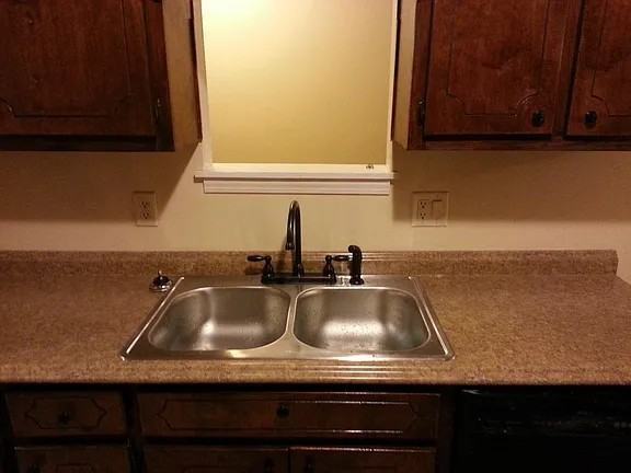 55 Belmont Ct #NA - Photo 2 of 9