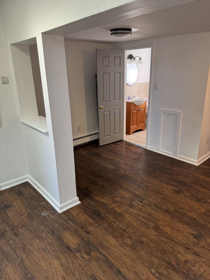 424 E Girard Ave #3FL - Photo 7 of 7