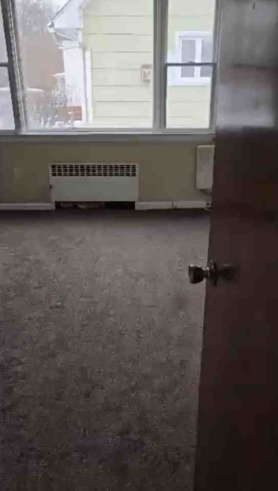 279 Summit Ave #2ndFL - Photo 4 of 11