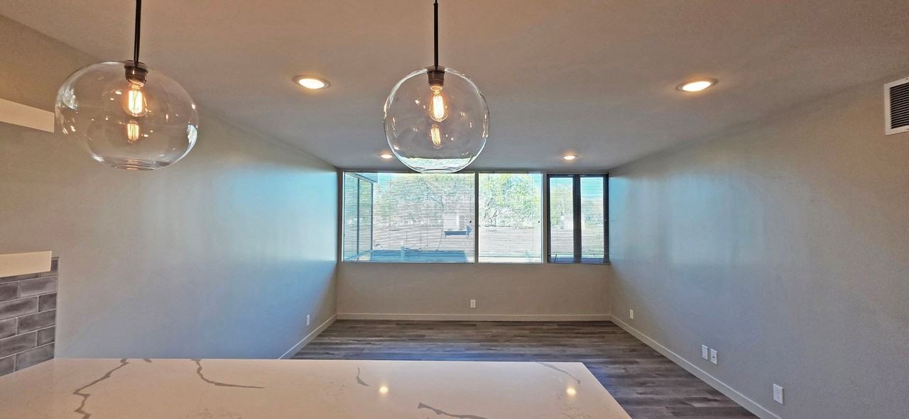 The Cornelian - Photo 6 of 50