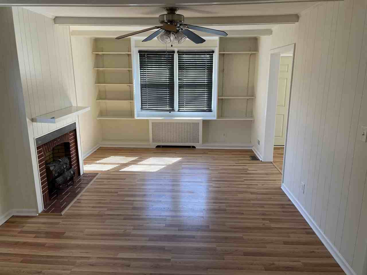 4210 Raspe Ave - Photo 5 of 21