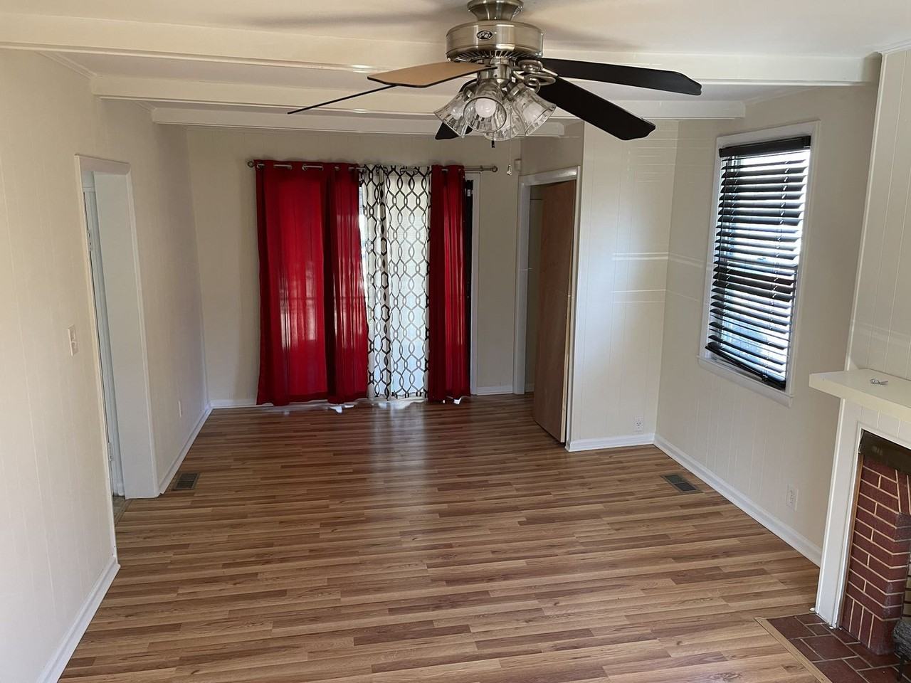 4210 Raspe Ave - Photo 6 of 21