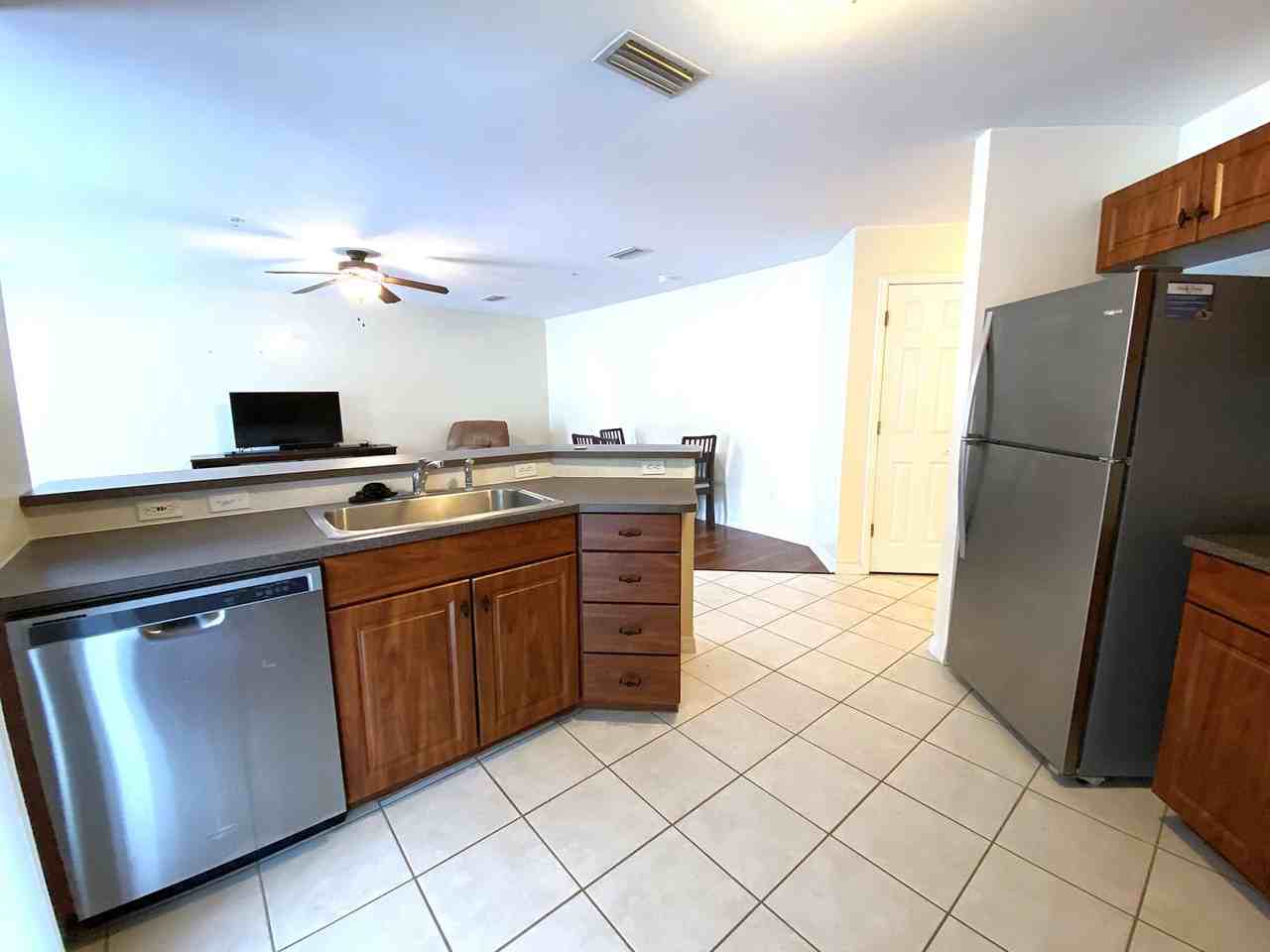 4215 Sw 31st Dr - Photo 7 of 24