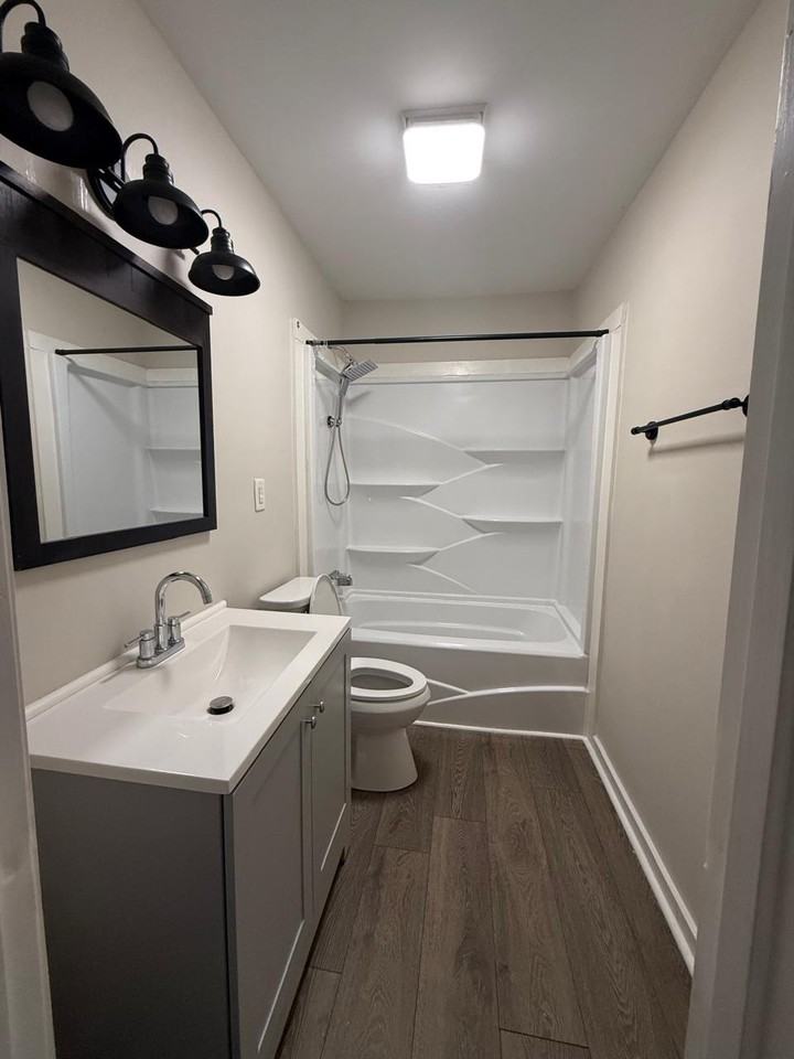 104 Christopher St #104 - Photo 6 of 17