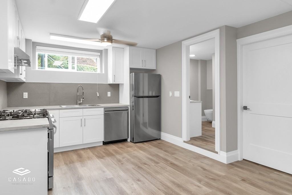 1225 Royal Court #bsmt - Photo 3 of 15