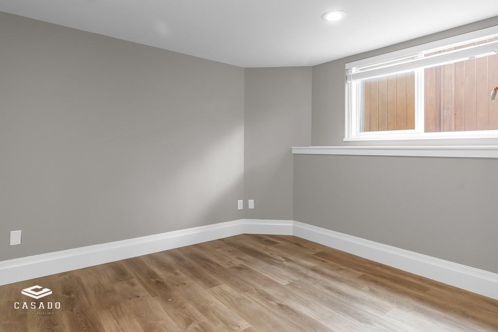 1225 Royal Court #bsmt - Photo 6 of 15