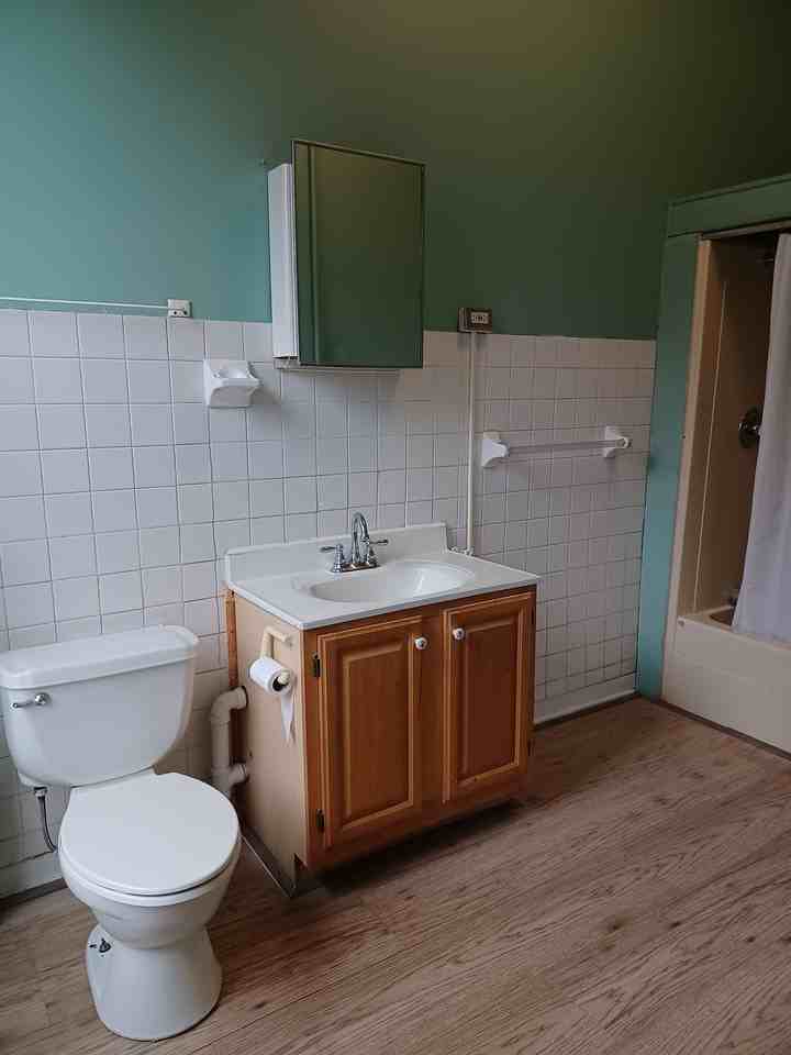 Central Ave #A - Photo 3 of 3