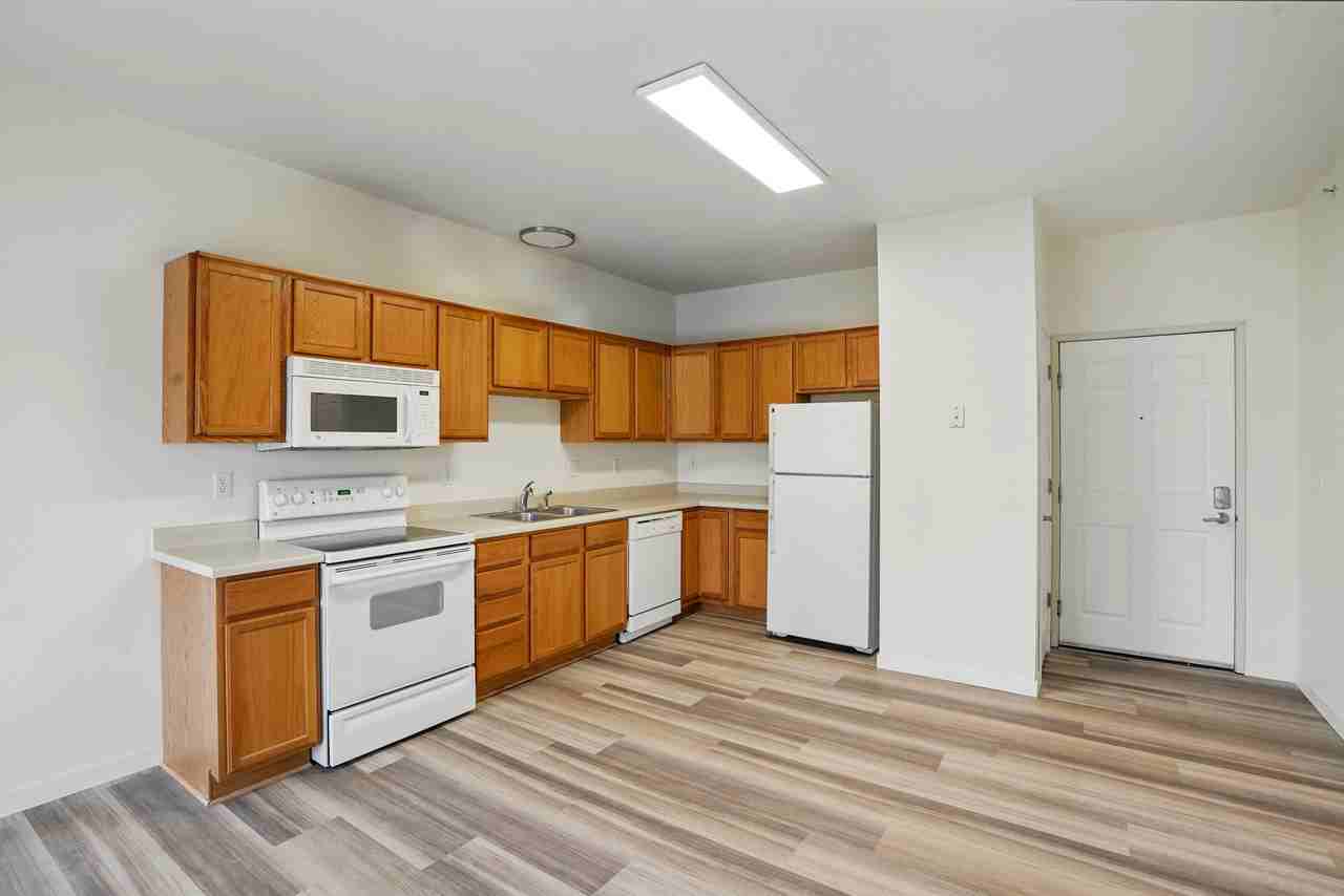 29 Redtail Bnd #10 - Photo 2 of 22