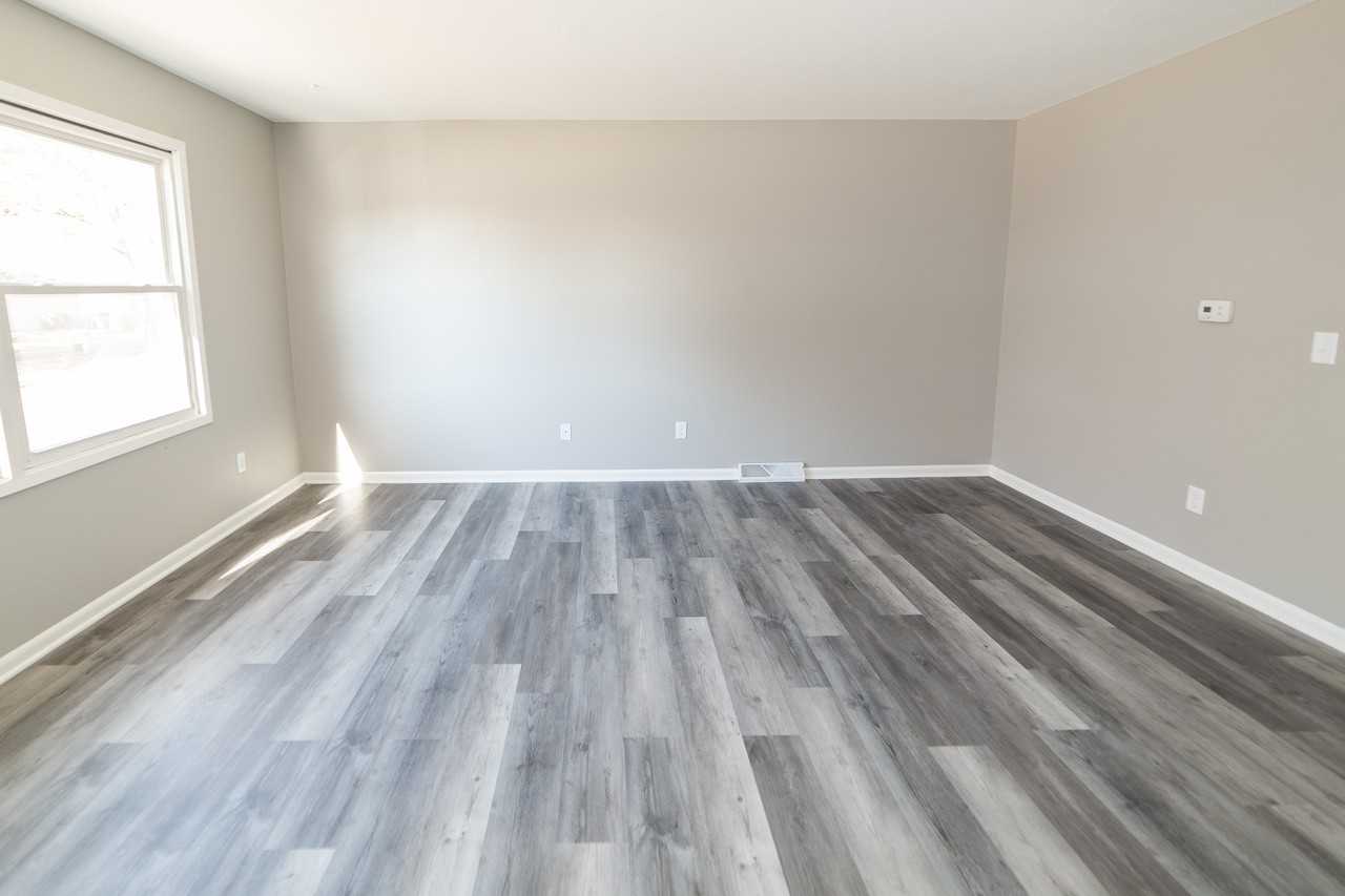 4444 Park Lawn Dr #NA - Photo 7 of 26