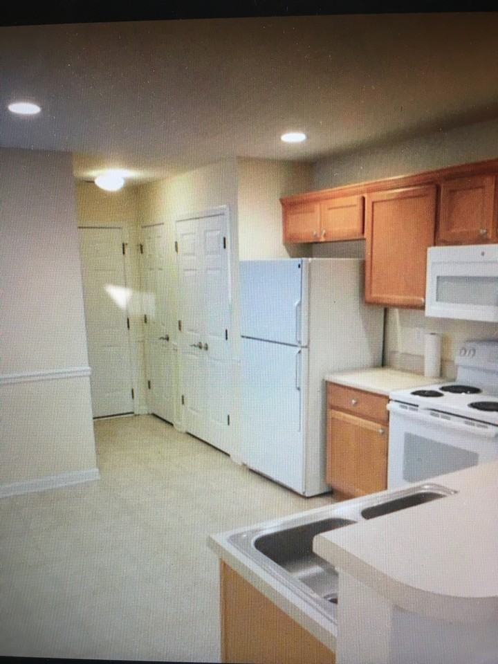 2605 Vega Ct #2605 - Photo 3 of 9