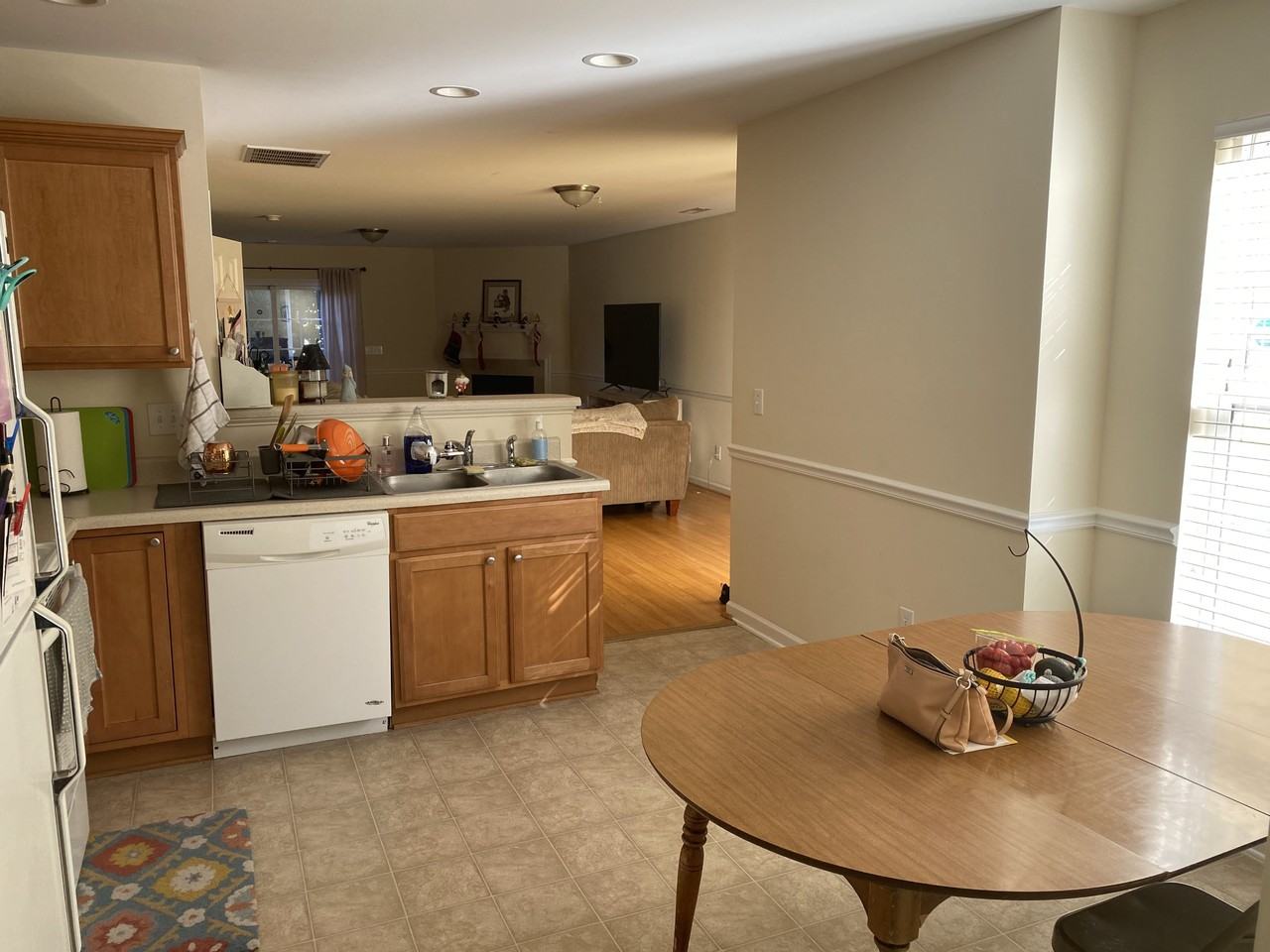 2605 Vega Ct #2605 - Photo 4 of 9