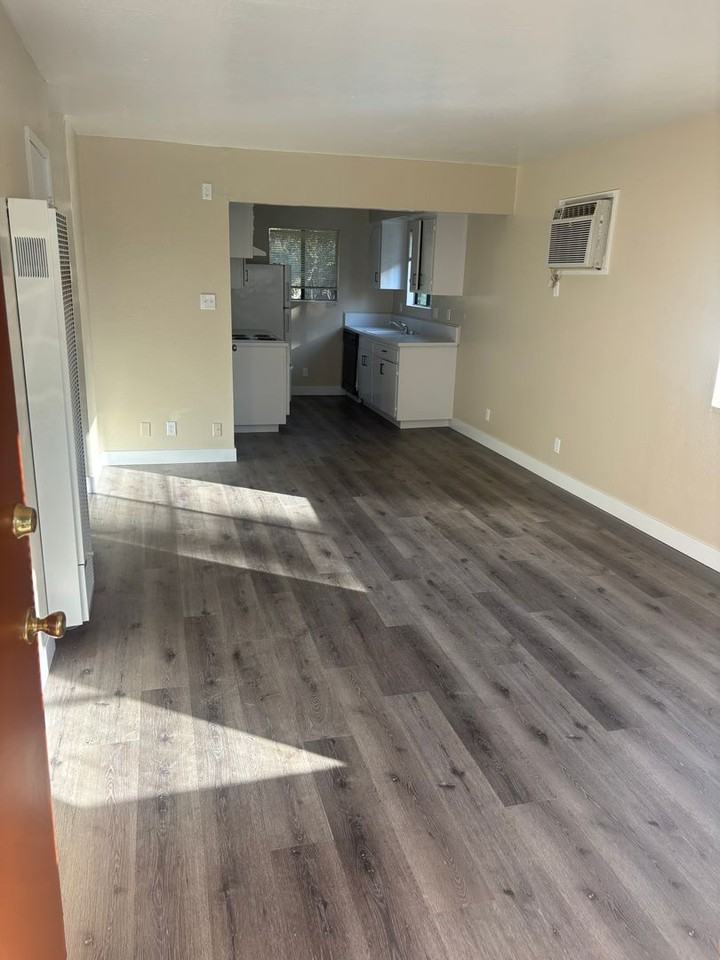 St. Kathryn Apartments - Photo 2 of 22