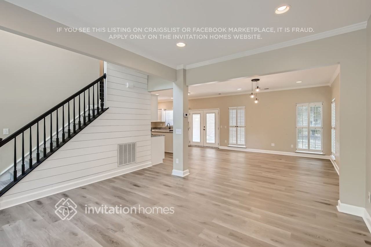 9618 Nettle Dr - Photo 4 of 22