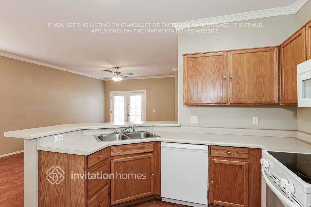 3871 N 141st Dr - Photo 6 of 17