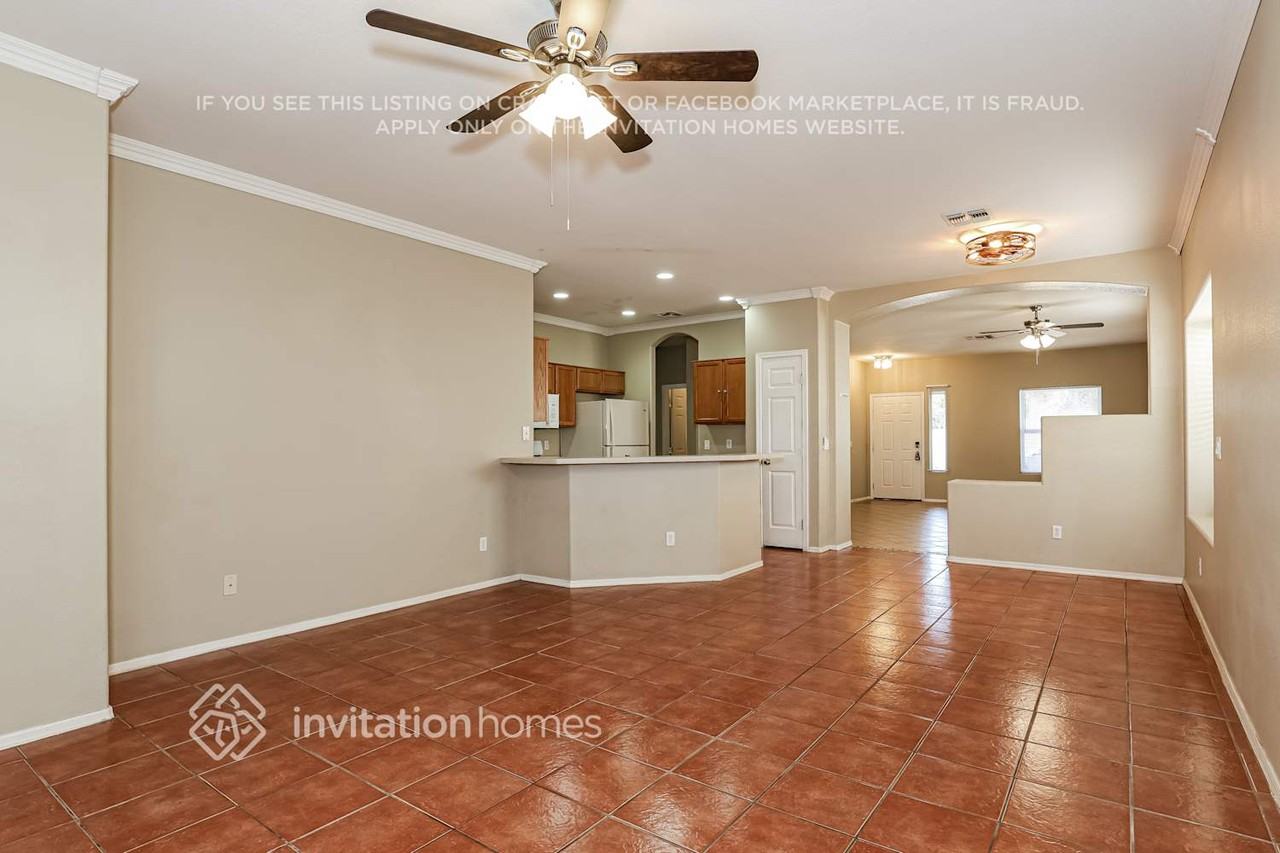 3871 N 141st Dr - Photo 7 of 17