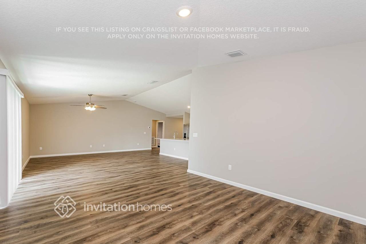 759 Lomas St - Photo 3 of 17