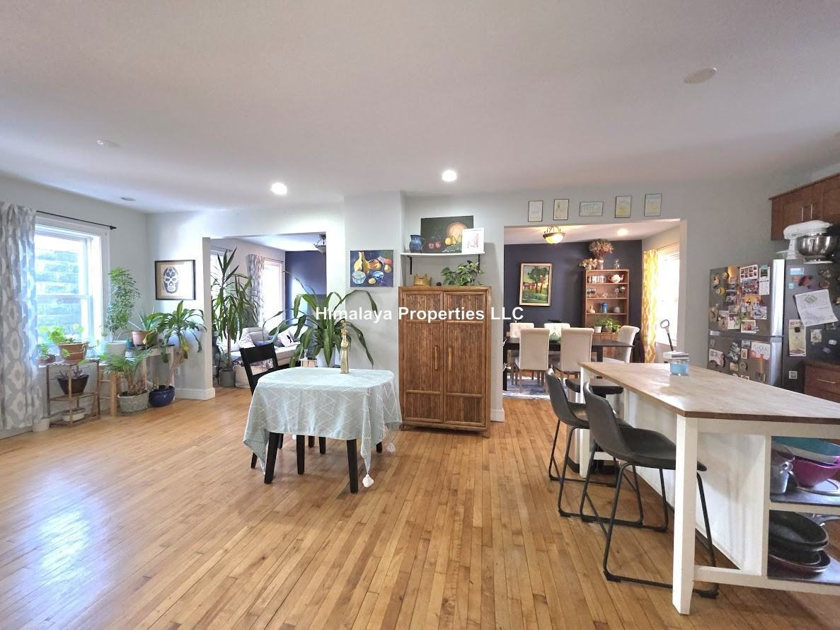 5 Gore Street Pl - Photo 3 of 22