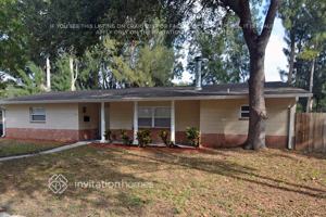 featured image of 130 Ne Madison Cir N