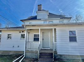 featured image of 601 S Clayton St