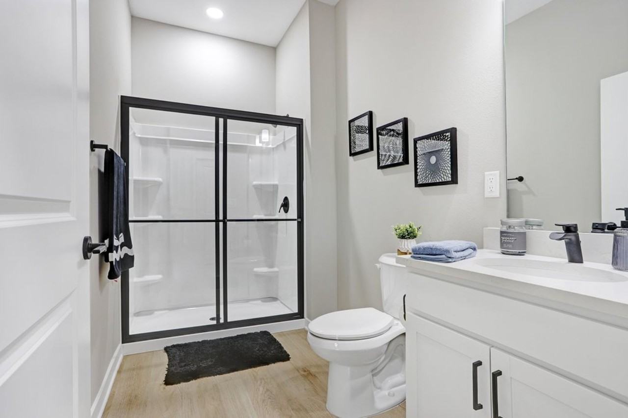 Bridgewater Landing Apartments 55+ Senior Living - Photo 2 of 13