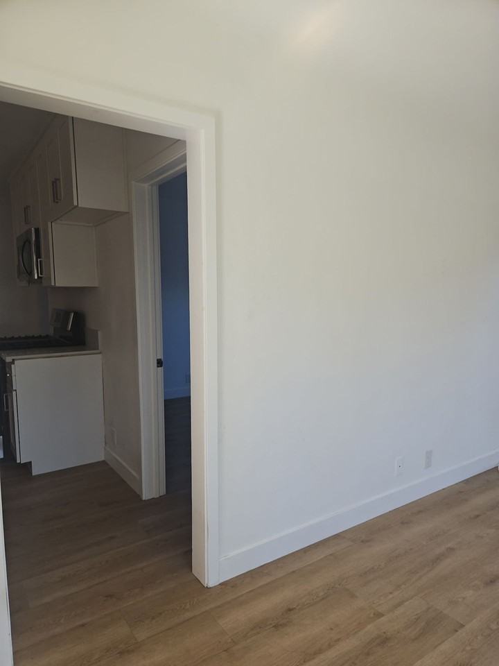 6729-6803 Middleton St - Photo 5 of 6