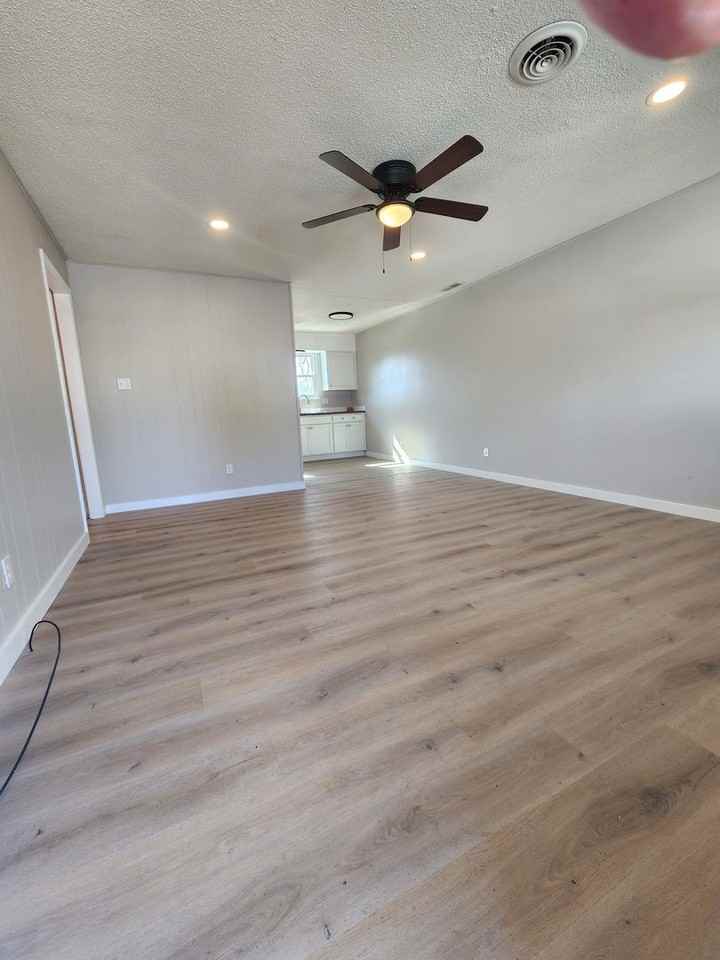 2904 Patrick Ave - Photo 2 of 11