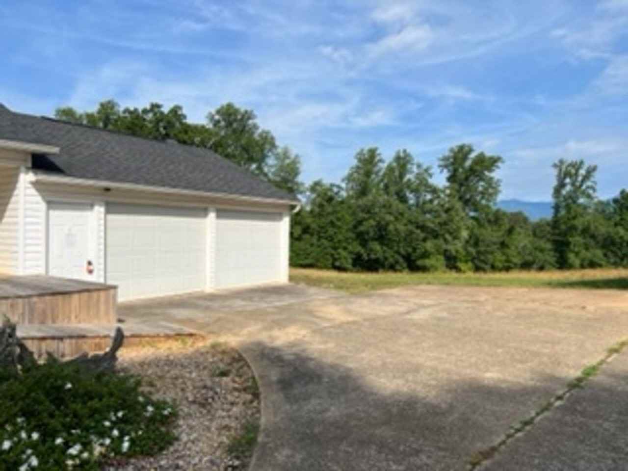 2611 Old Fort Sugar Hill Rd - Photo 4 of 6